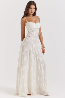 nevaé Romantic Summer Dress