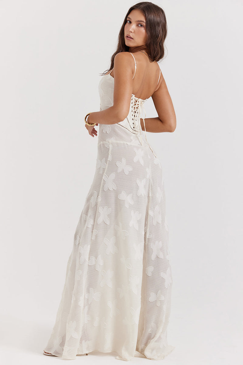 nevaé Romantic Summer Dress