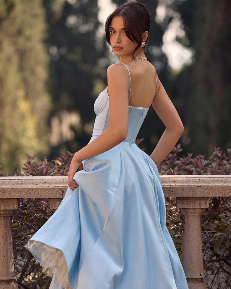 nevaé Selene Midi Dress
