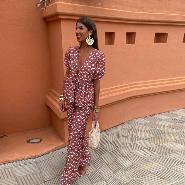 Lisa – Effortlessly Stylish Ensemble