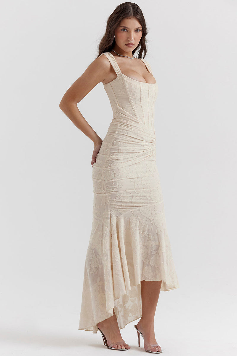 nevaé Elegant Waist Dress