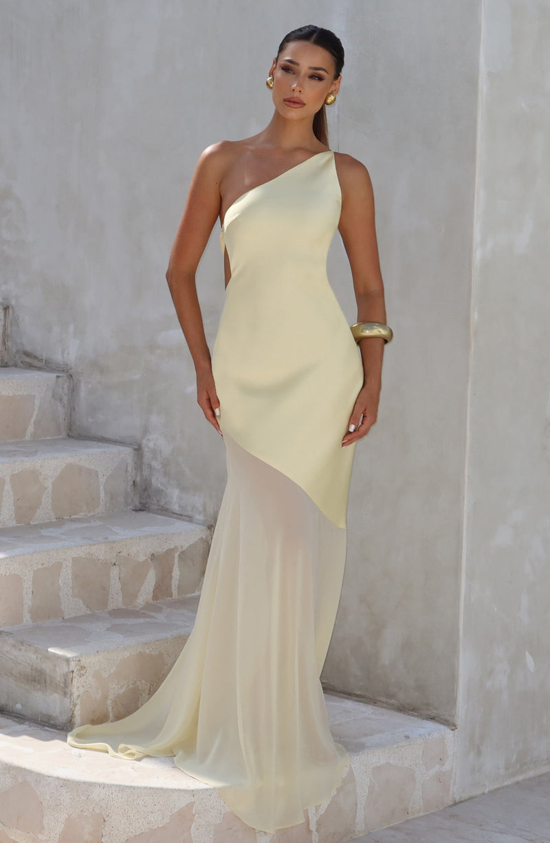 nevaé Fable Gown