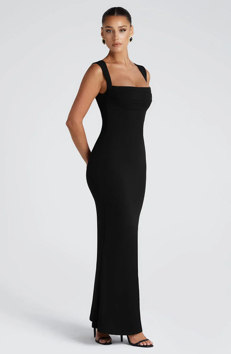nevaé Timeless Bodycon Maxi Dress