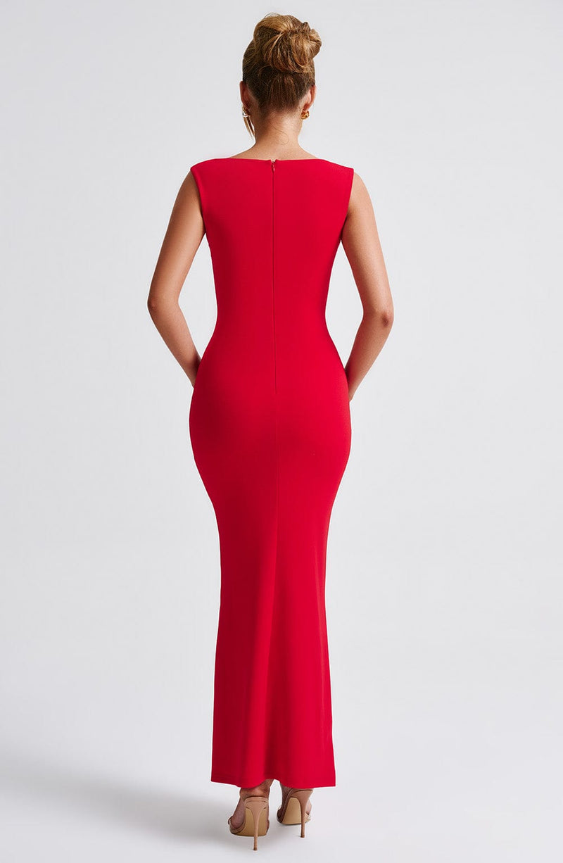 nevaé Timeless Bodycon Maxi Dress