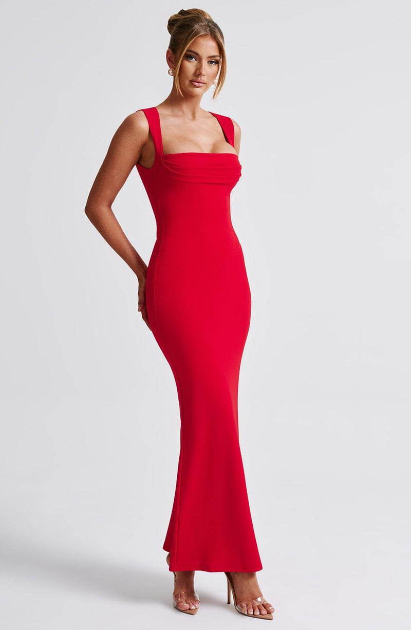 nevaé Timeless Bodycon Maxi Dress