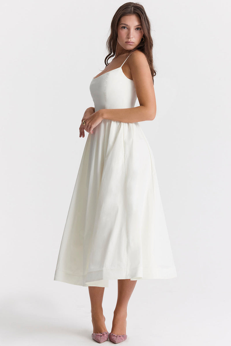 nevaé Effortless Elegant Dress
