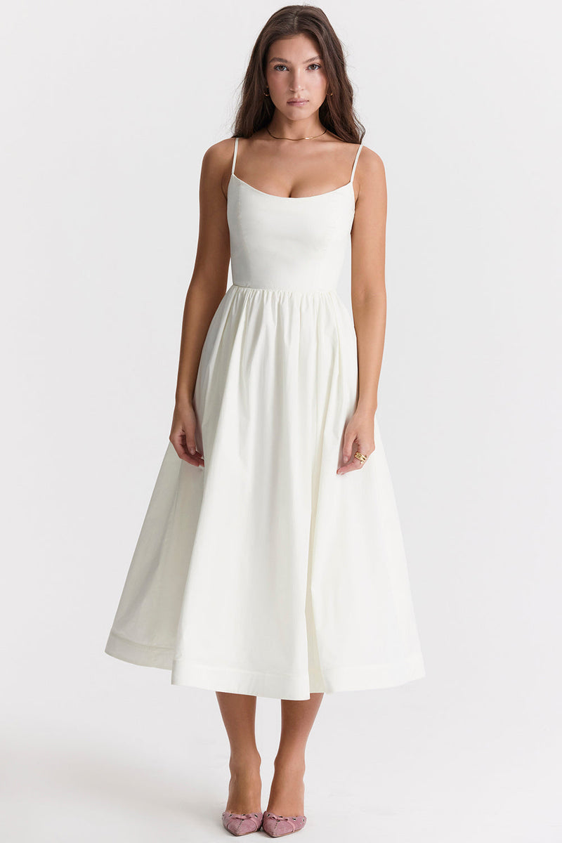 nevaé Effortless Elegant Dress