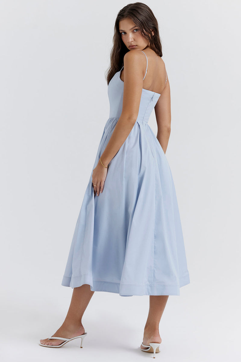 nevaé Effortless Elegant Dress