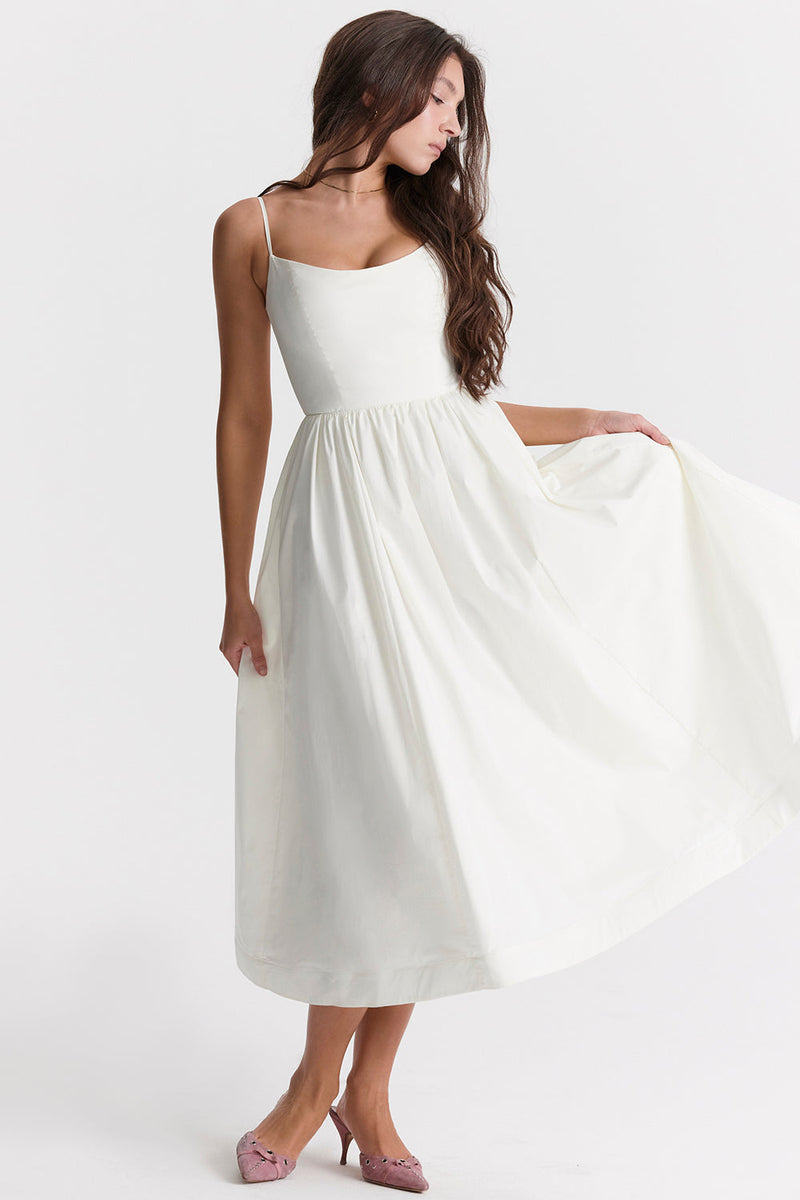nevaé Effortless Elegant Dress