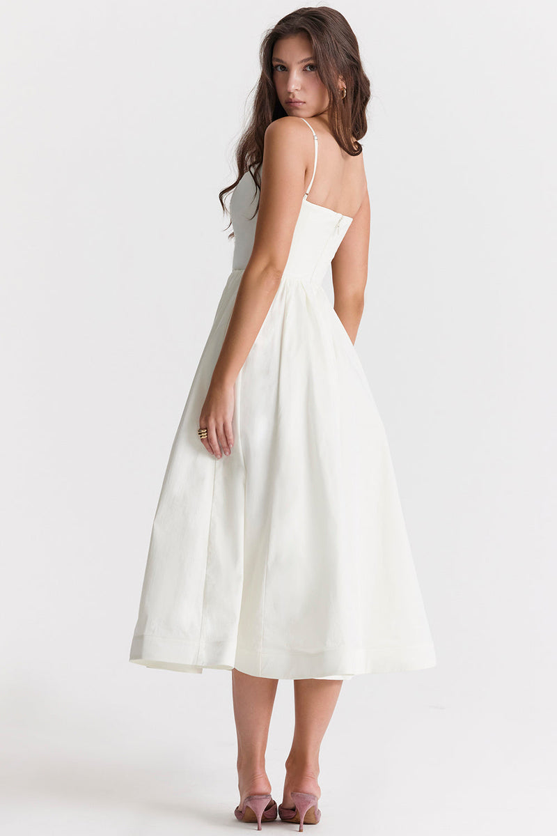 nevaé Effortless Elegant Dress