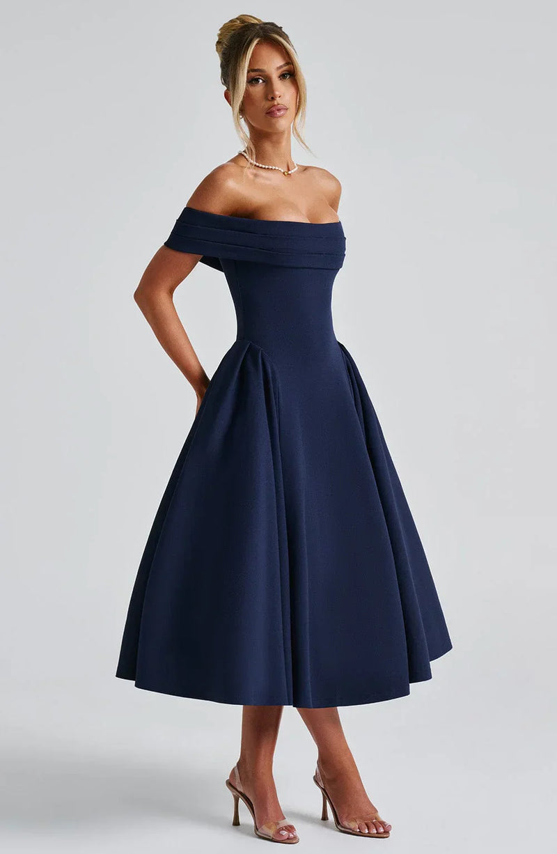nevaé Effortlessly Elegant Midi Dress