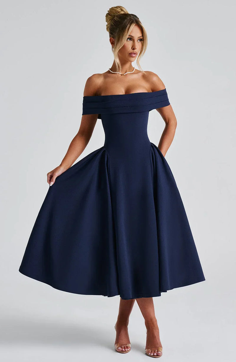 nevaé Effortlessly Elegant Midi Dress