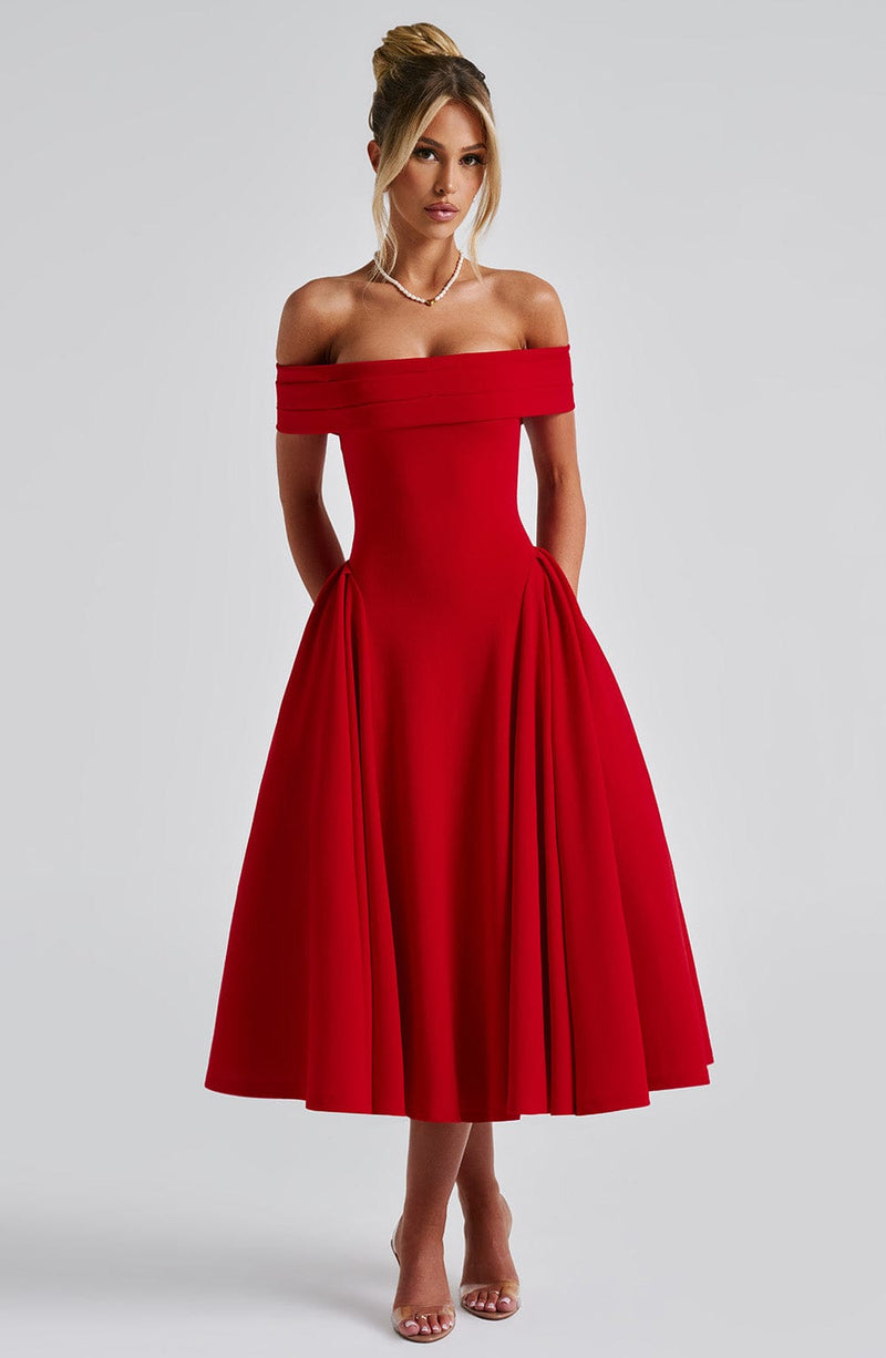 nevaé Effortlessly Elegant Midi Dress